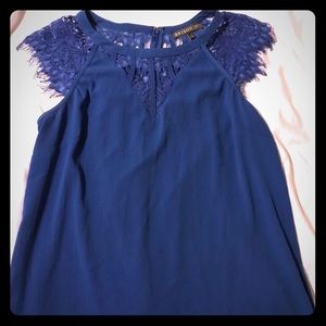Brixon Ivy Large Blue cap sleeve lace top zip back